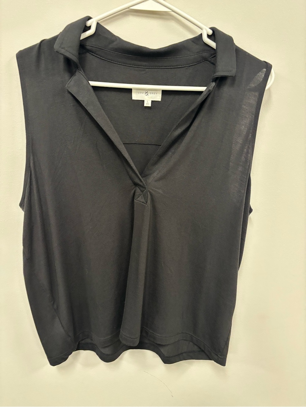 Lou and Grey Black Sleeveless V-Neck Knit Top